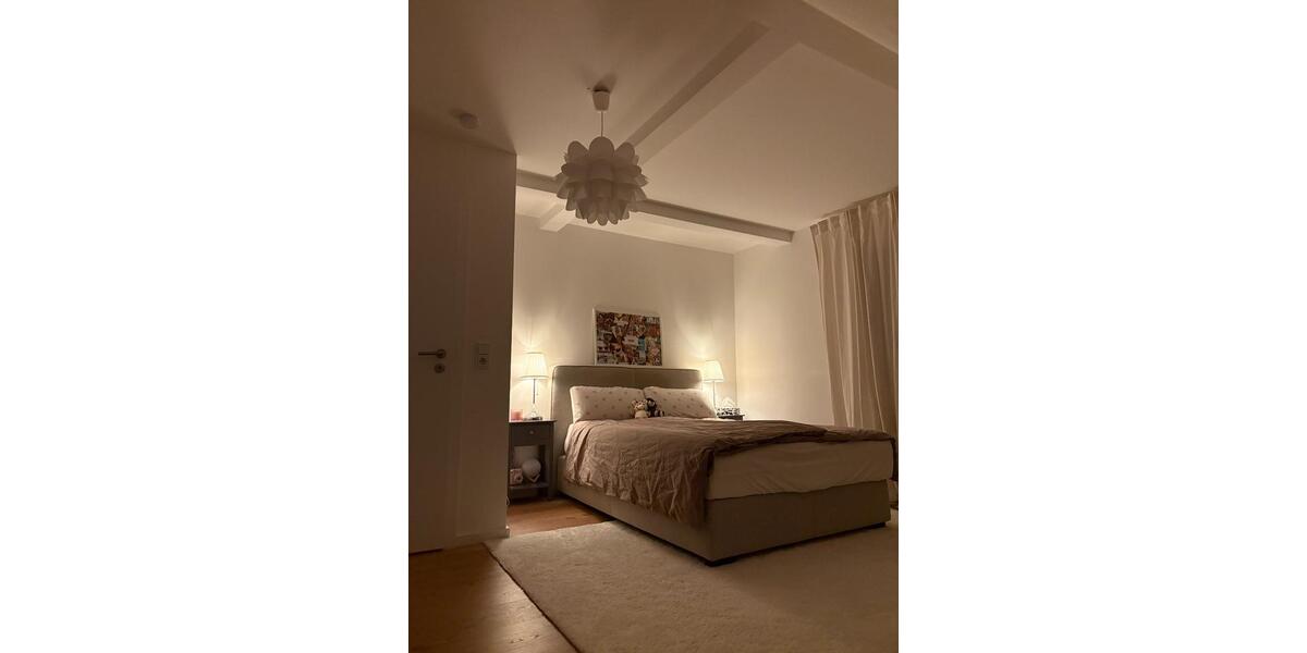 Dachgeschoßwohnung Siegen - 4 Zimmer, 95 m&sup2;, 450&euro; | Angebot:24665008