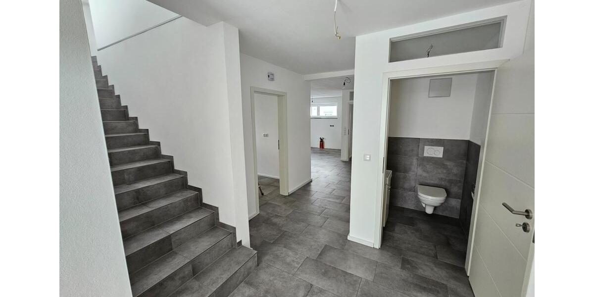 Kernsanierte Doppelhaushälfte Osterhofen Wohnung Miete 3 zimmer