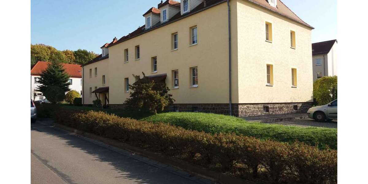 Etagenwohnung Frohburg - 3 Zimmer, 80 m&sup2;, 650&euro; | Angebot:26900613