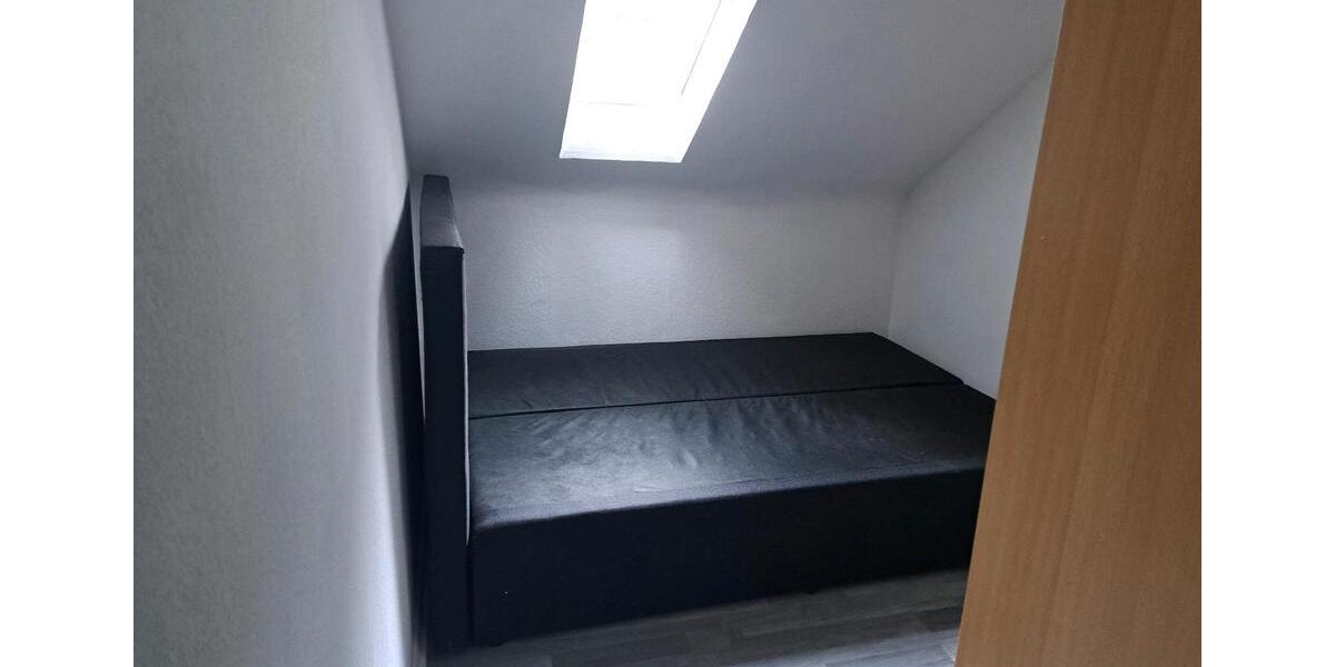 Dachgeschoßwohnung Florstadt - 1 Zimmer, 45 m&sup2;, 700&euro; | Angebot:26593151