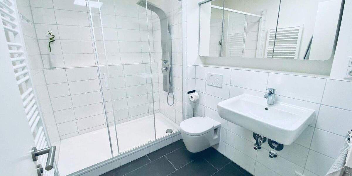 @HOME ? EXKLUSIVES DESIGN BUSINESS APARTMENT IM HERZEN HAMBURGS ? virtuelle Besichtigung möbliert 2 zimmer