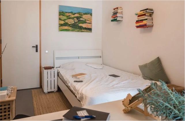 Etagenwohnung Bonn Dransdorf - 1 Zimmer, 19 m&sup2;, 465&euro; | Angebot:26635342