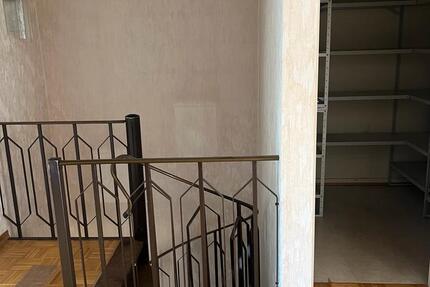 Wohnung Trier Nord - 5 Zimmer, 130 m&sup2;, 1.150&euro; | Angebot:26664234
