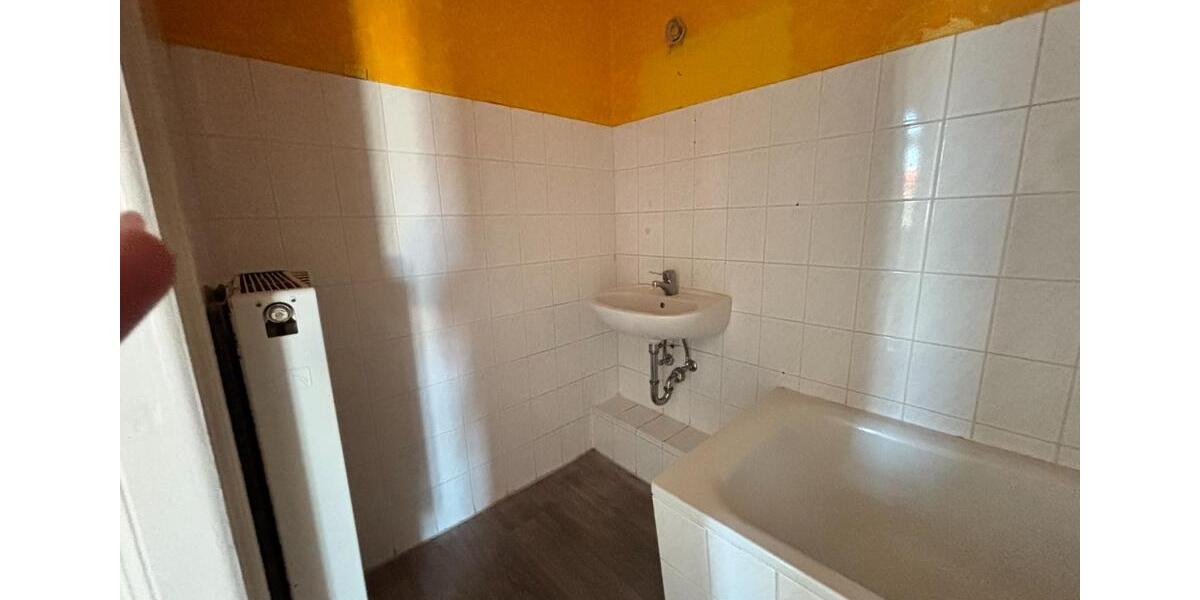 Etagenwohnung Ballenstedt - 3 Zimmer, 80 m&sup2;, 485&euro; | Angebot:24776882