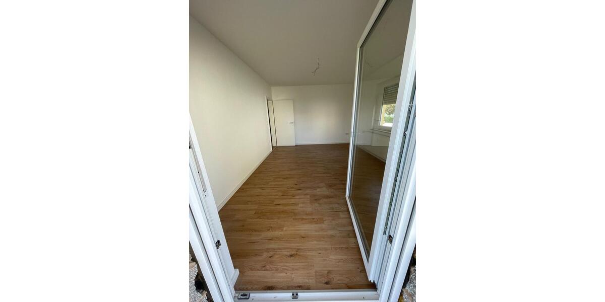 Erdgeschoßwohnung Gründau - 3 Zimmer, 63 m&sup2;, 855&euro; | Angebot:26679451
