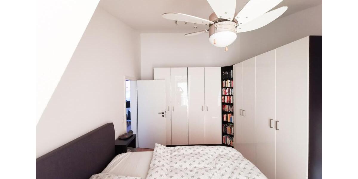 Maisonettenwohnung Frankfurt am Main Niederrad - 5 Zimmer, 157 m&sup2;, 2.400&euro; | Angebot:25777517