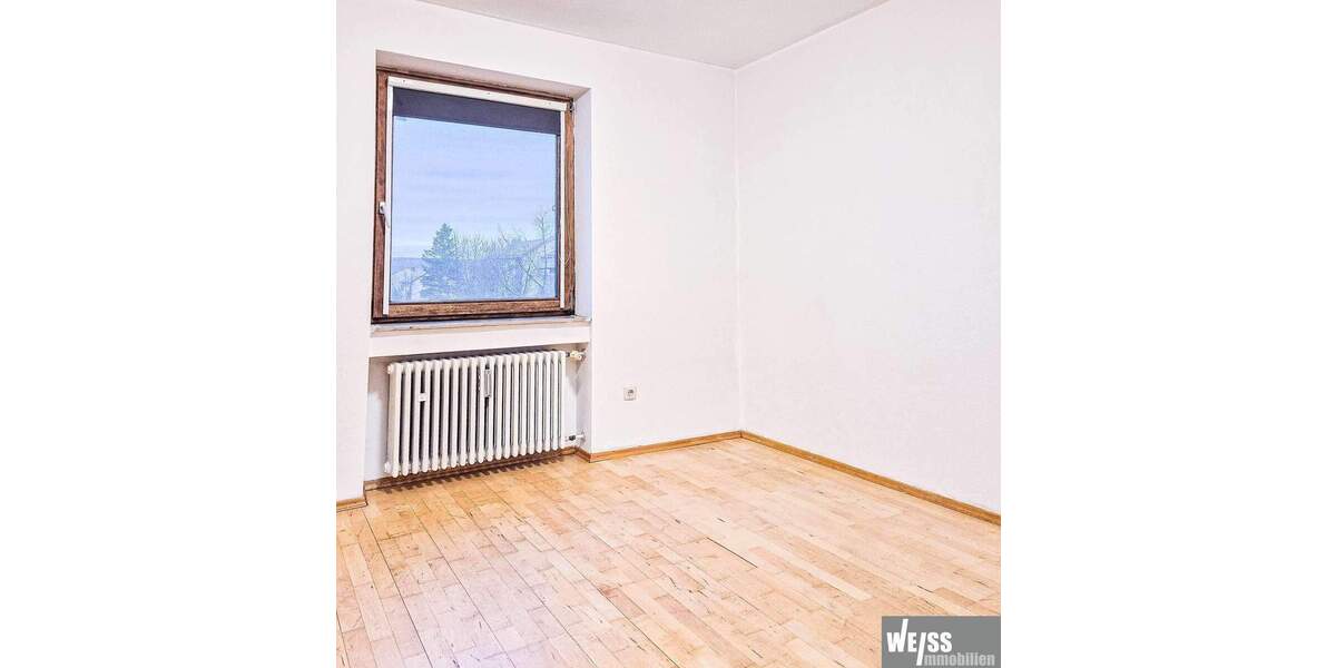 Etagenwohnung Volkach - 3 Zimmer, 106 m&sup2;, 1.000&euro; | Angebot:25821449