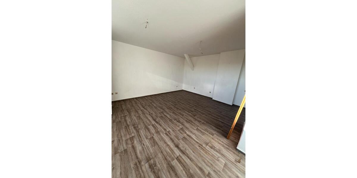 Dachgeschoßwohnung Anklam - 2 Zimmer, 55 m&sup2;, 400&euro; | Angebot:24765070