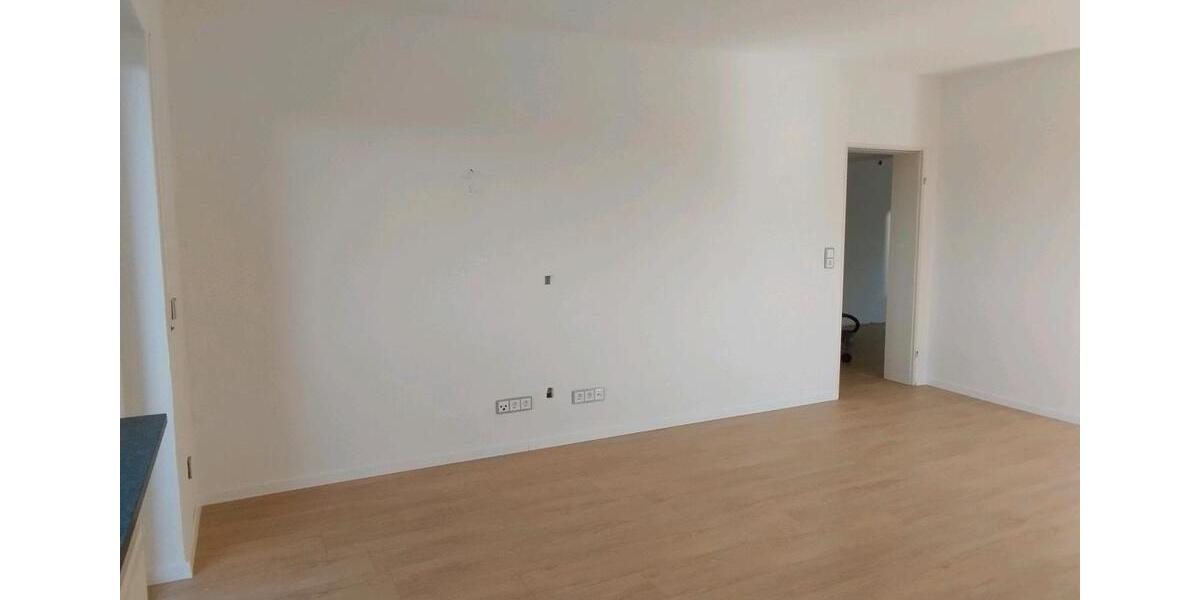Erdgeschoßwohnung Ebnath - 3.5 Zimmer, 102 m&sup2;, 800&euro; | Angebot:26580899