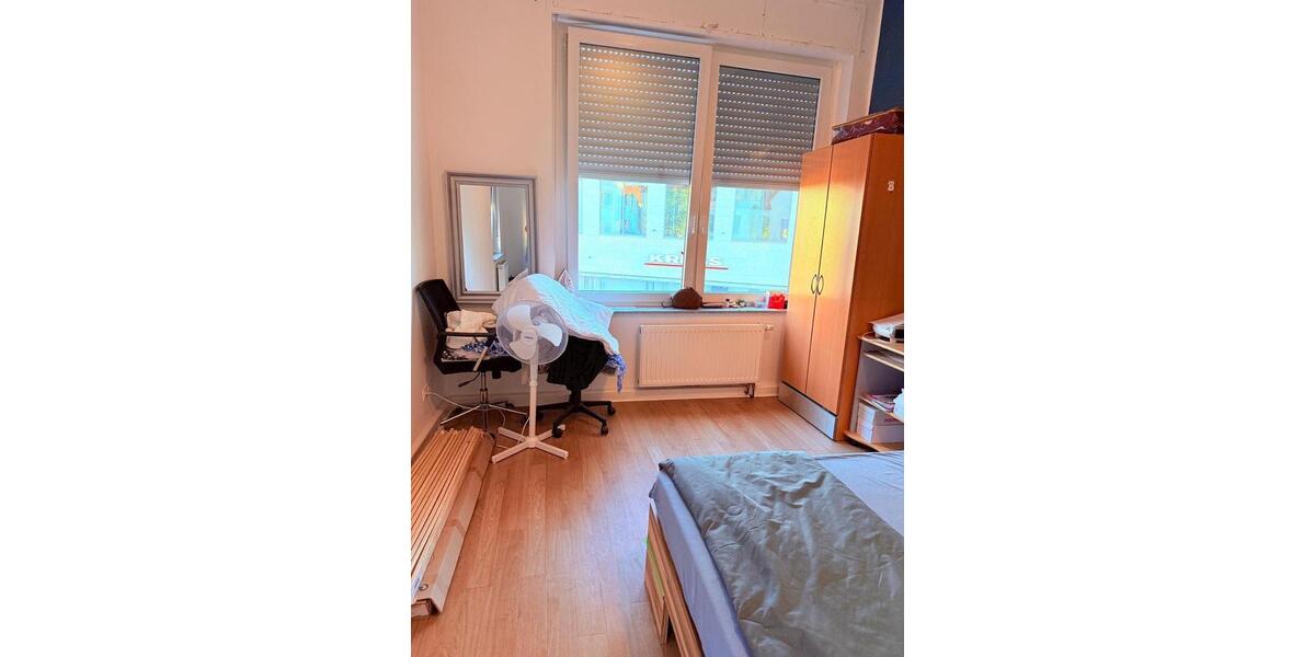 Etagenwohnung Soest - 3 Zimmer, 90 m&sup2;, 825&euro; | Angebot:25484245