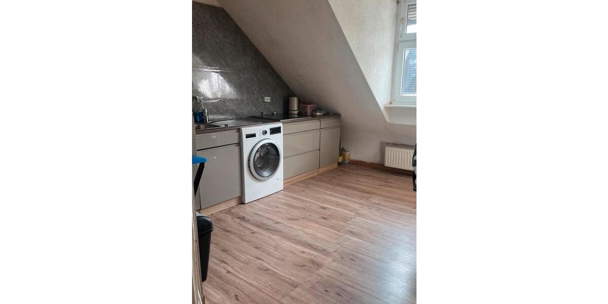 Etagenwohnung Völklingen - 4 Zimmer, 90 m&sup2;, 670&euro; | Angebot:26349882