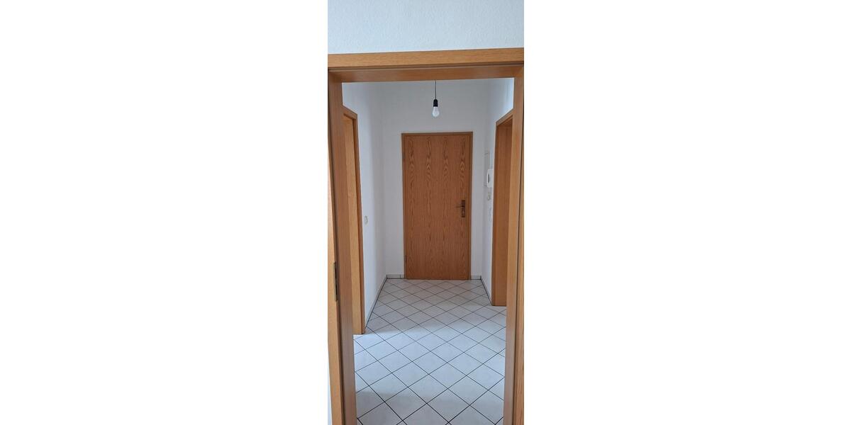 Vermietung 2-R-Wohnung, 46 m², sanierter Altbau, Obergeschoß 2 zimmer