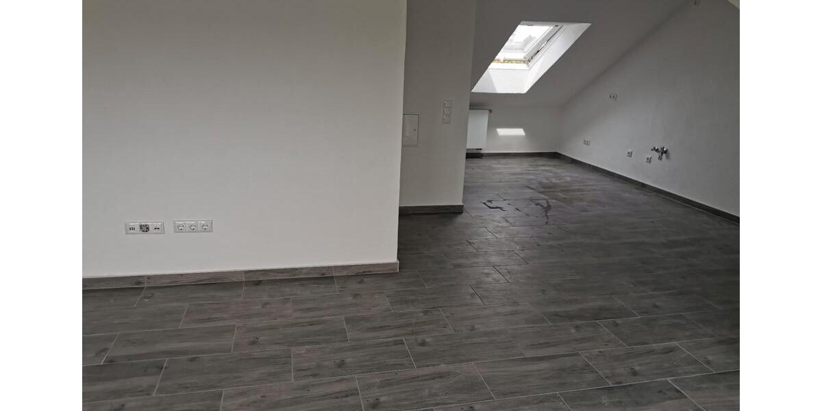 Dachgeschoßwohnung Fritzlar - 3 Zimmer, 75 m&sup2;, 750&euro; | Angebot:26634049