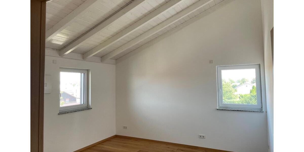 Etagenwohnung Pilsting - 2 Zimmer, 114 m&sup2;, 1.000&euro; | Angebot:25648876