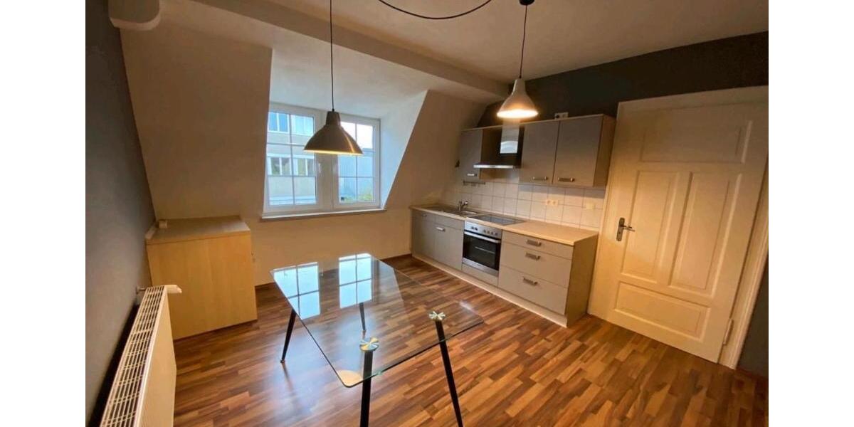 Dachgeschoßwohnung Bayreuth City - 2 Zimmer, 65 m&sup2;, 680&euro; | Angebot:26694040