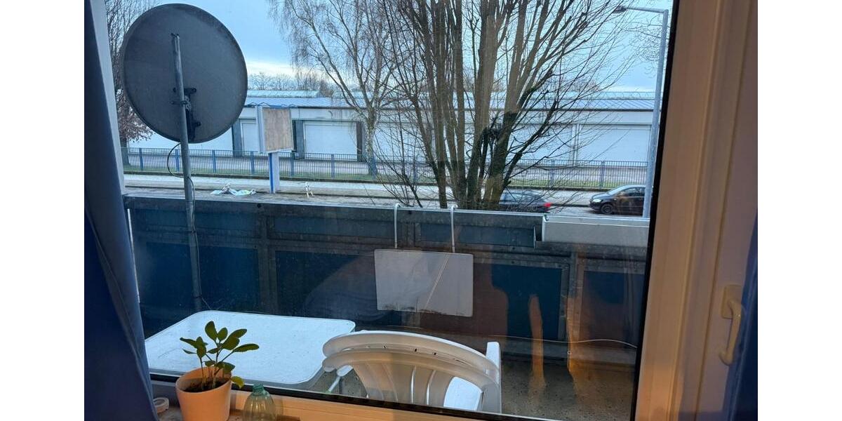 Etagenwohnung Oldenburg Bloherfelde - 1 Zimmer, 35 m&sup2;, 400&euro; | Angebot:26205699