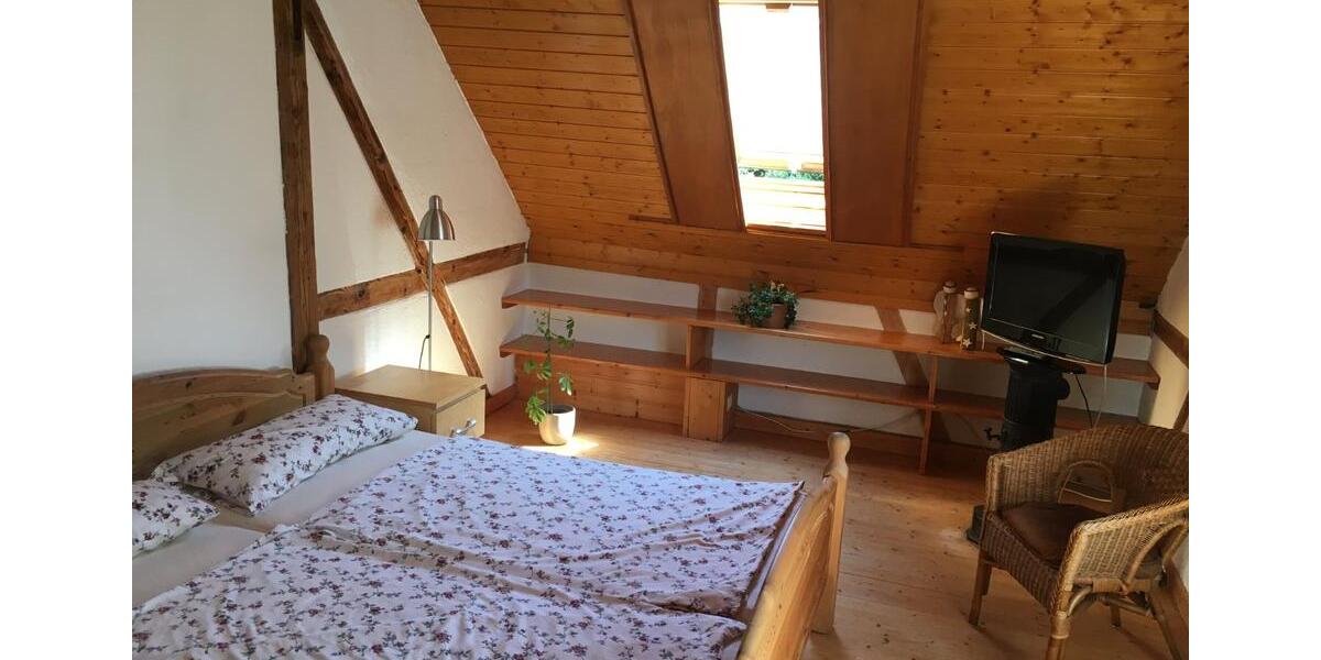 Etagenwohnung Hohberg - 7 Zimmer, 155 m&sup2;, 1.050&euro; | Angebot:25256441