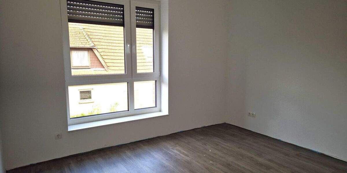 Etagenwohnung Saterland Scharrel - 3 Zimmer, 89 m&sup2;, 830&euro; | Angebot:25693043