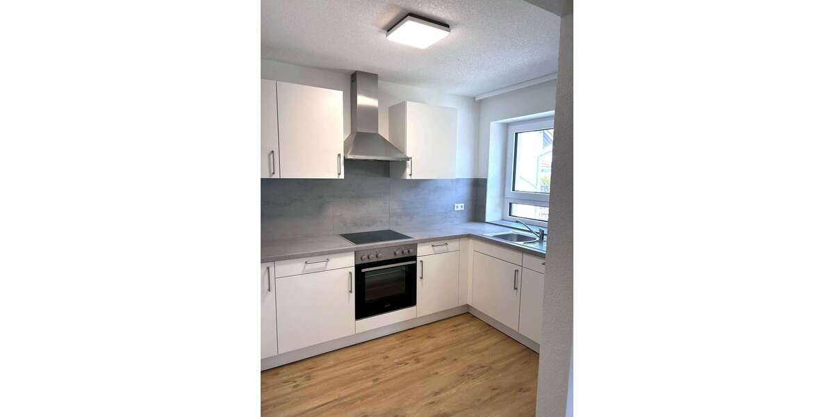 Etagenwohnung Crailsheim - 3 Zimmer, 90 m&sup2;, 1.300&euro; | Angebot:27108462