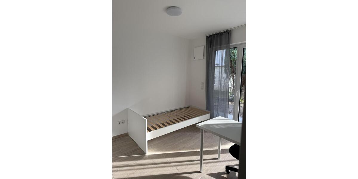 STUDENTENappartement mit Balkon oder Terrasse 1 zimmer