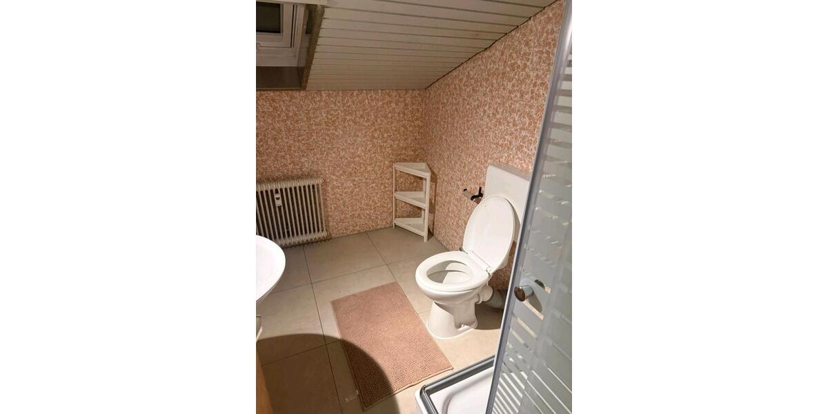 Wohnen auf Zeit Böblingen - 3 Zimmer, 60 m&sup2;, 490&euro; | Angebot:26660808