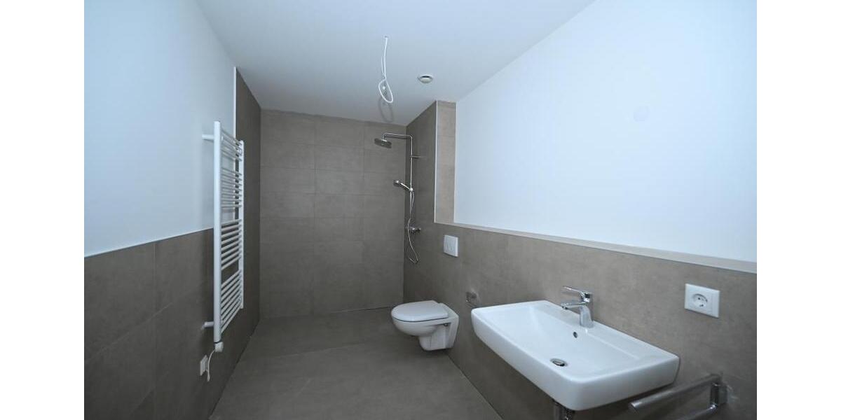 Etagenwohnung Seubersdorf in der Oberpfalz - 4 Zimmer, 123 m&sup2;, 1.190&euro; | Angebot:24534553