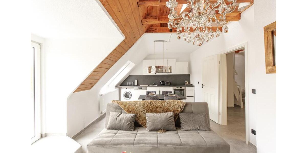 Wohnen auf Zeit Essen Huttrop - 3 Zimmer, 75 m&sup2;, 70&euro; | Angebot:26337025