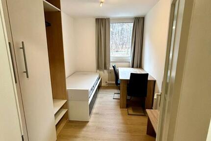 Schönes, modern möbliertes WG Zimmer in 3er WG 1 zimmer