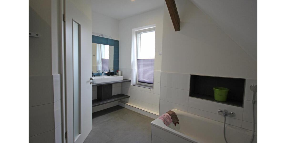 Maisonettenwohnung Weyhe - 4 Zimmer, 123 m&sup2;, 1.400&euro; | Angebot:26017551