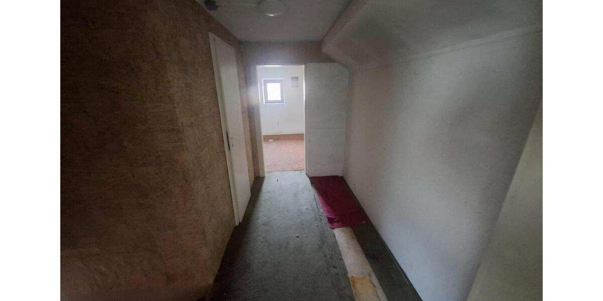 Großes Haus zur Zwischennutzung Wohnen oder Lager 18 Monate 5 zimmer