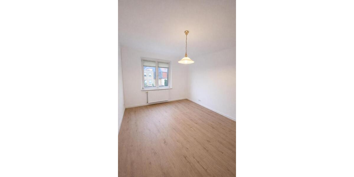 Etagenwohnung Oranienburg - 3 Zimmer, 65 m&sup2;, 800&euro; | Angebot:25176585