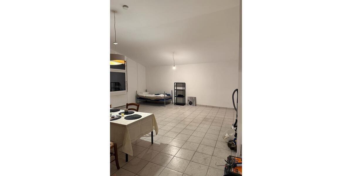 4 Zimmer Wohnung zu vermieten 4 zimmer