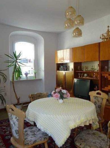 Etagenwohnung Auma-Weidatal Auma - 4 Zimmer, 105 m&sup2;, 450&euro; | Angebot:25688133