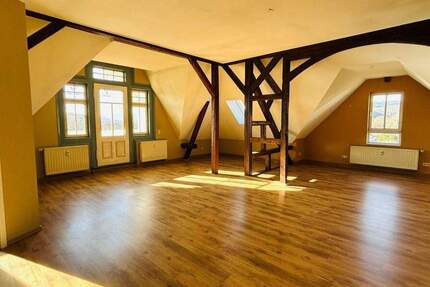 Wohnung Rudolstadt Zentrum - 4 Zimmer, 113 m&sup2;, 800&euro; | Angebot:25660572