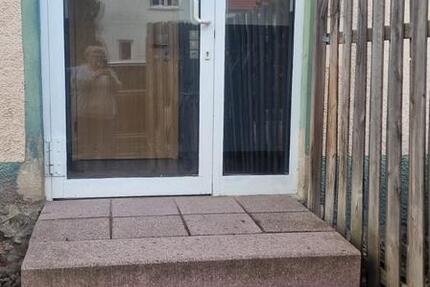 Wohnung Waltershausen - 3 Zimmer, 120 m&sup2;, 840&euro; | Angebot:25893921