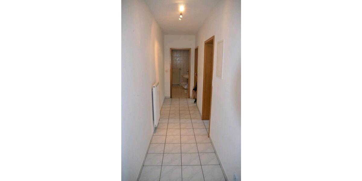 Etagenwohnung Schierling - 3 Zimmer, 90 m&sup2;, 600&euro; | Angebot:26535697