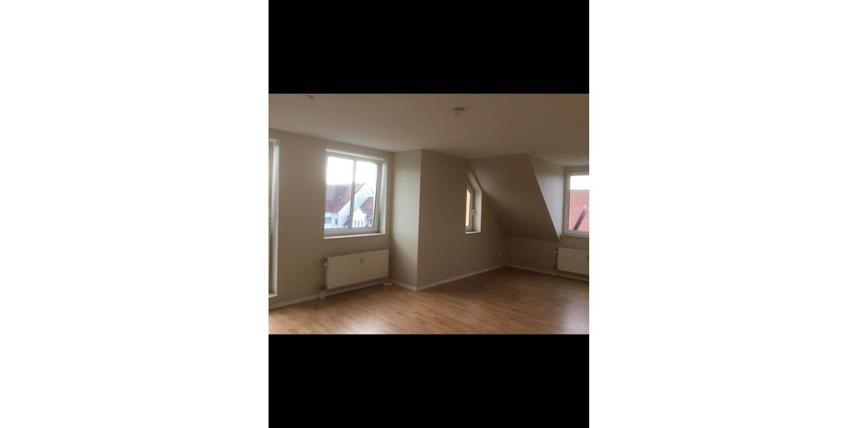 Etagenwohnung Wallenhorst - 3 Zimmer, 95 m&sup2;, 860&euro; | Angebot:25808135