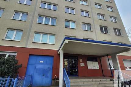 Wohnung zum Mieten in Schönefeld 622 € 62.2 m² 3 zimmer