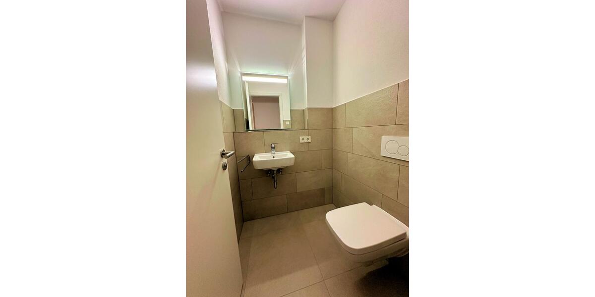 Etagenwohnung Schwalmstadt - 3 Zimmer, 90 m&sup2;, 900&euro; | Angebot:24510943