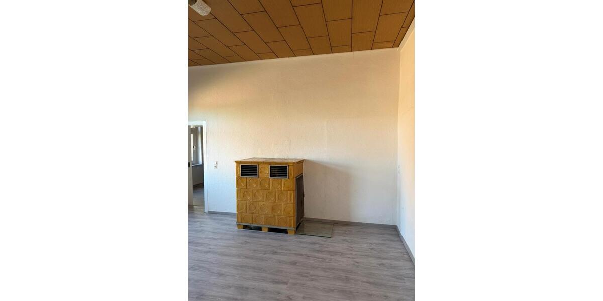 Erdgeschoßwohnung Güsten - 3 Zimmer, 67 m&sup2;, 450&euro; | Angebot:26416335
