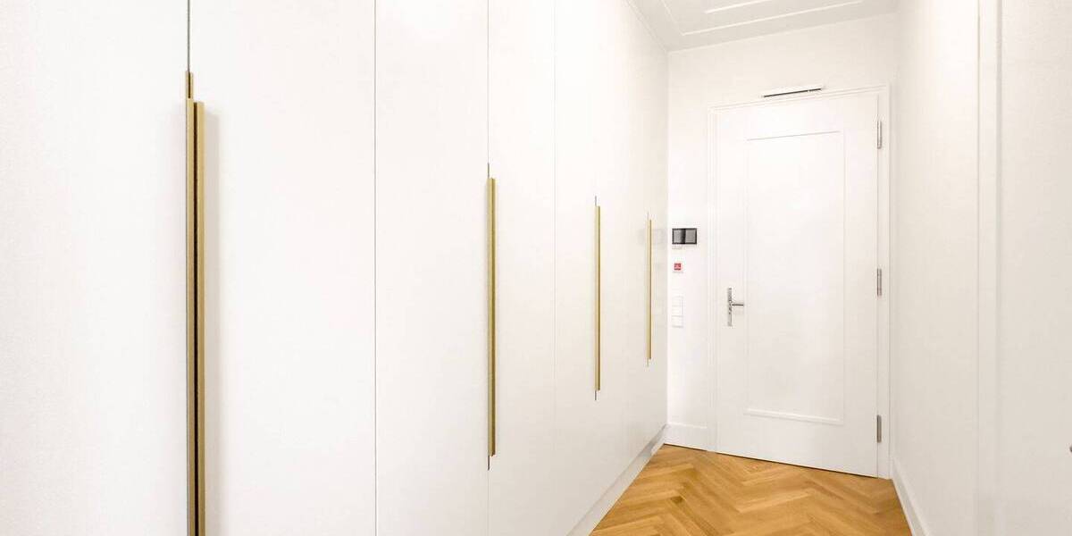 Etagenwohnung Düsseldorf Oberkassel - 2 Zimmer, 63 m&sup2;, 2.205&euro; | Angebot:26642813
