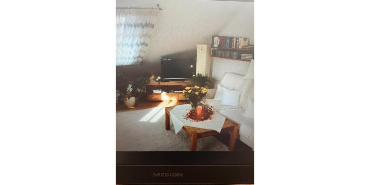 Dachgeschoßwohnung Vilshofen an der Donau - 3 Zimmer, 90 m&sup2;, 650&euro; | Angebot:26662947