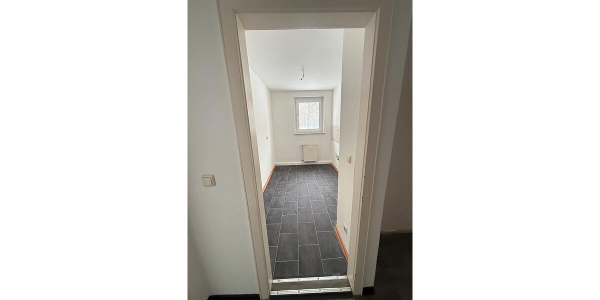 Erdgeschoßwohnung Heidenau - 2 Zimmer, 48 m&sup2;, 450&euro; | Angebot:24751302
