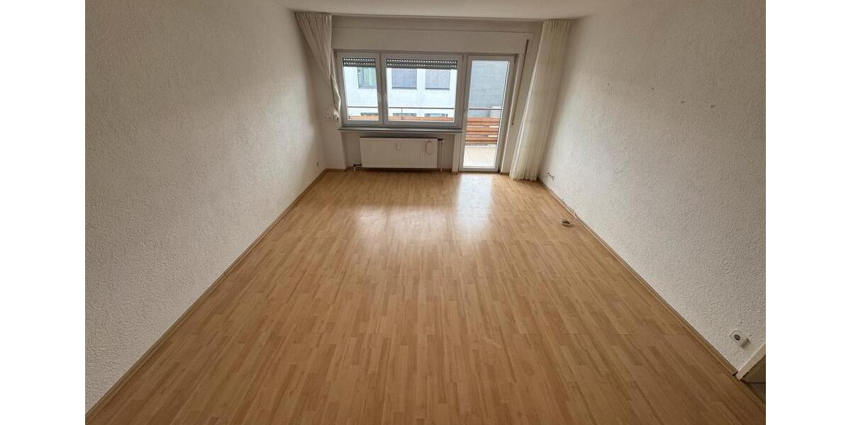 Etagenwohnung Neckarsulm - 3.5 Zimmer, 80 m&sup2;, 1.150&euro; | Angebot:26670391