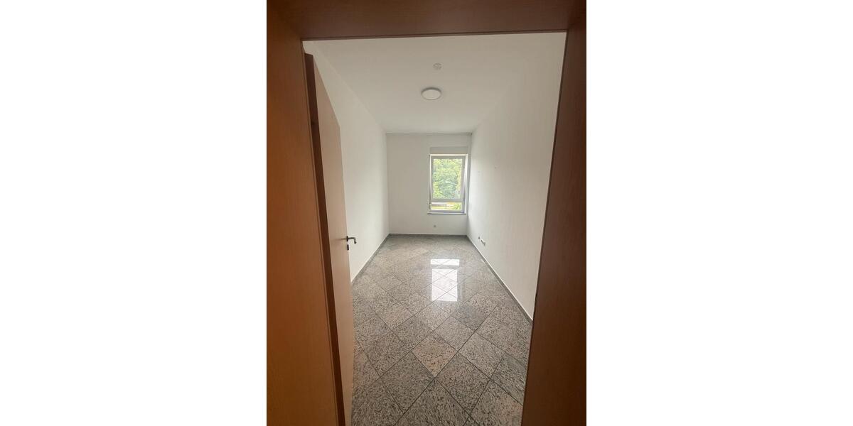 Etagenwohnung Weilburg - 3 Zimmer, 75 m&sup2;, 700&euro; | Angebot:26533049