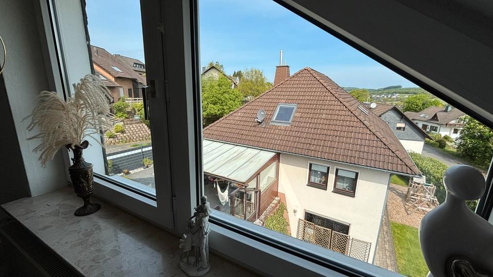 Dachgeschoßwohnung Wenden - 4 Zimmer, 88 m&sup2;, 750&euro; | Angebot:26518343
