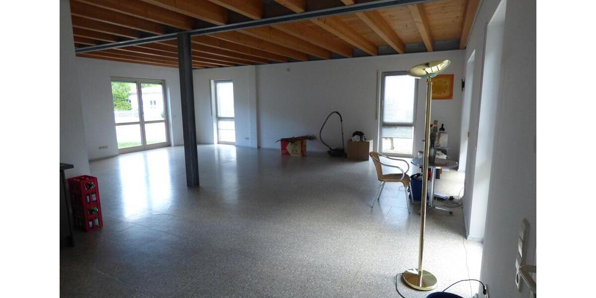 Gewerbeobjekt Pfaffenweiler - 650&euro; | Angebot:26649834
