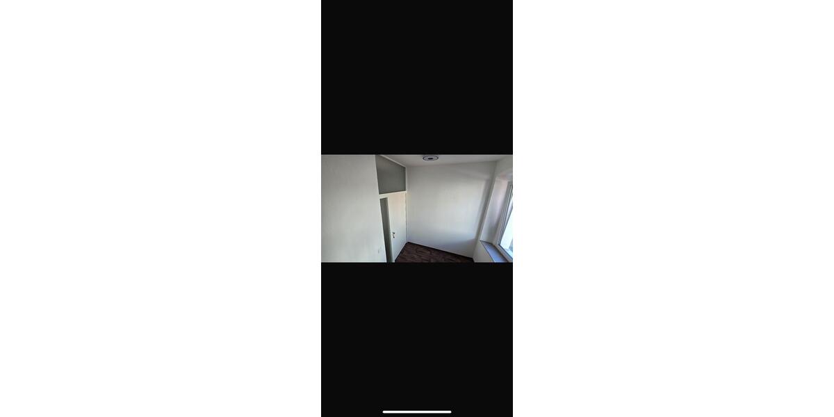 Etagenwohnung Amberg - 5 Zimmer, 146 m&sup2;, 1.345&euro; | Angebot:24678372