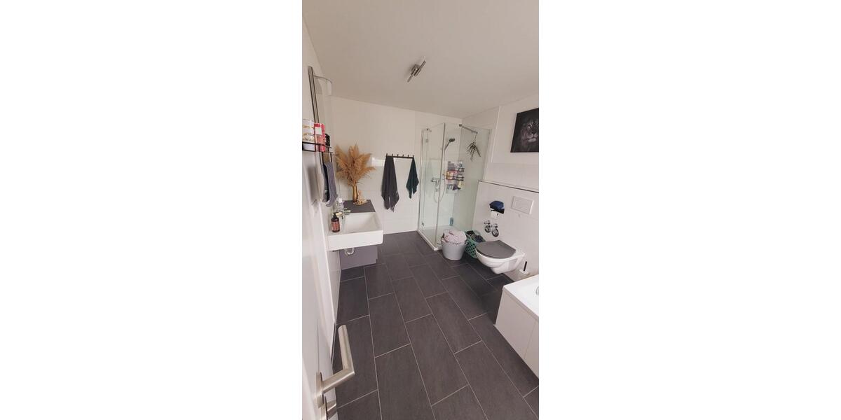 Dachgeschoßwohnung Philippsburg - 3 Zimmer, 90 m&sup2;, 1.150&euro; | Angebot:26561052