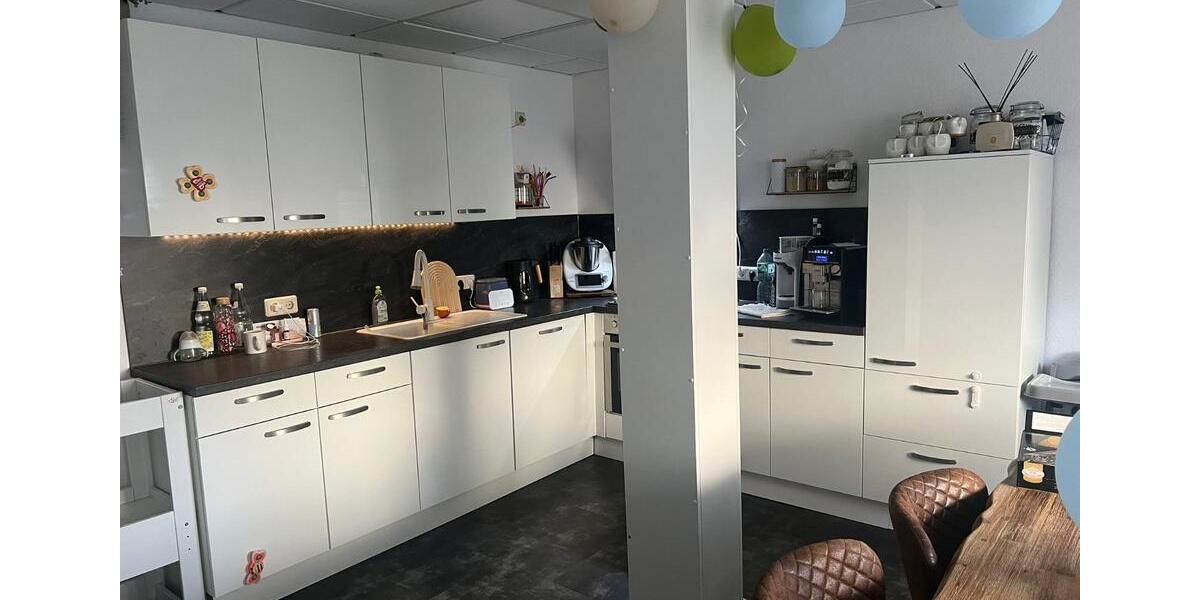 Helle 3-Zimmer-Wohnung mit Terrasse in zentraler Lage von Lollar 3 zimmer